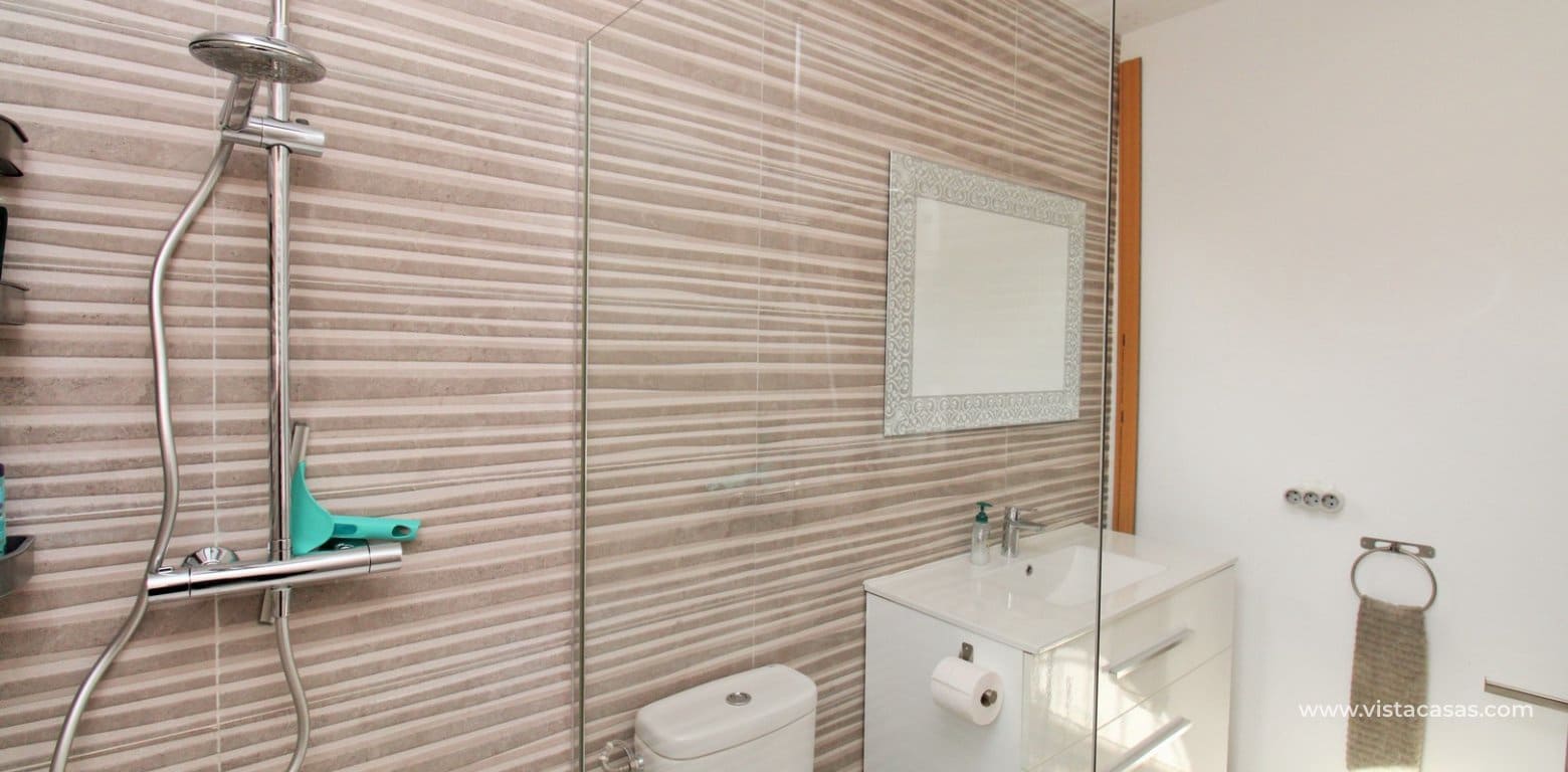 2 chambre Maison de Ville à vendre à Villamartin avec piscine - 330 000 € (Ref: 9329569)