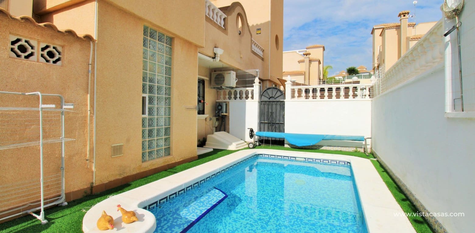 2 chambre Maison de Ville à vendre à Villamartin avec piscine - 330 000 € (Ref: 9329569)