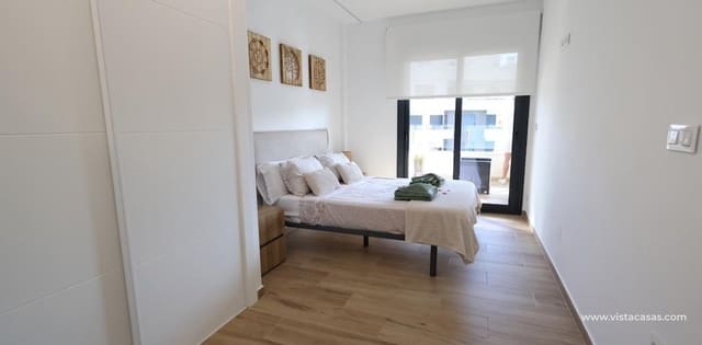 Apartamento de 2 habitaciones en Villamartin, Orihuela en venta - 270.000 € (Ref: 9331031)