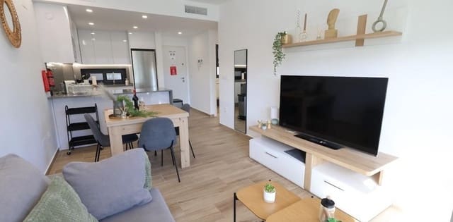 Apartamento de 2 habitaciones en Villamartin, Orihuela en venta - 270.000 € (Ref: 9331031)