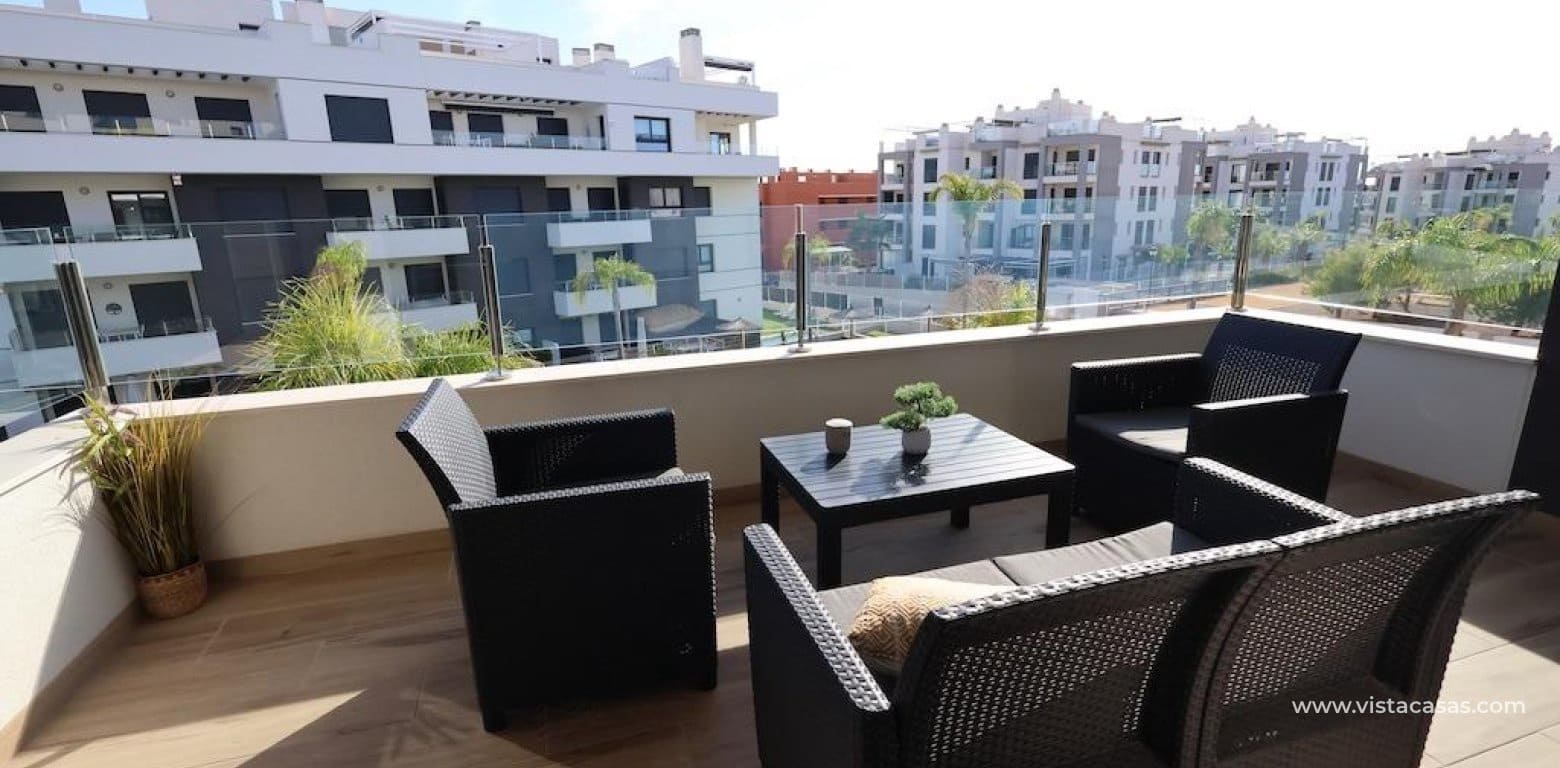 Apartamento de 2 habitaciones en Villamartin en venta - 270.000 € (Ref: 9331031)