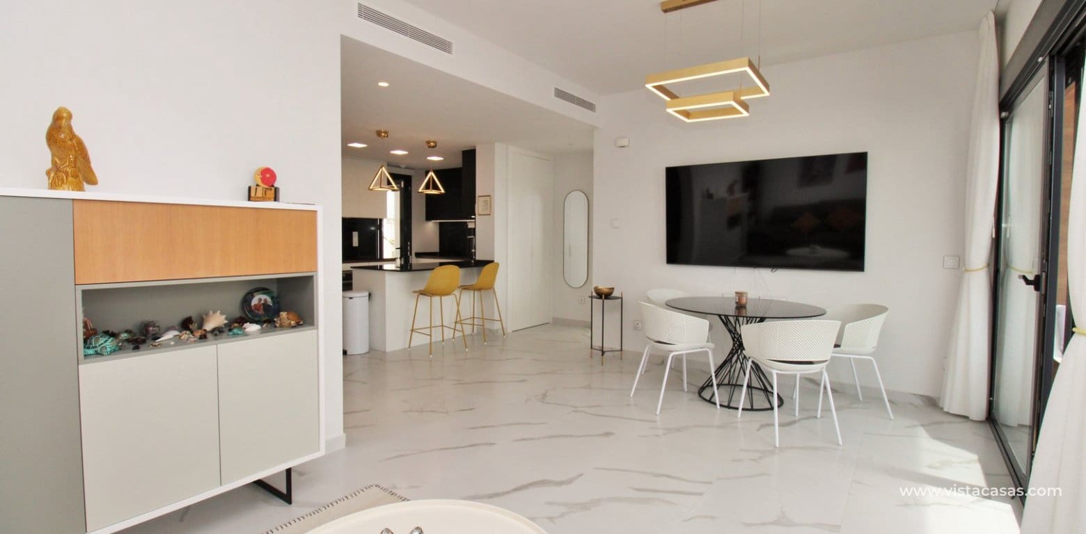 Apartamento de 2 habitaciones en San Miguel de Salinas en venta con piscina - 349.950 € (Ref: 9331756)