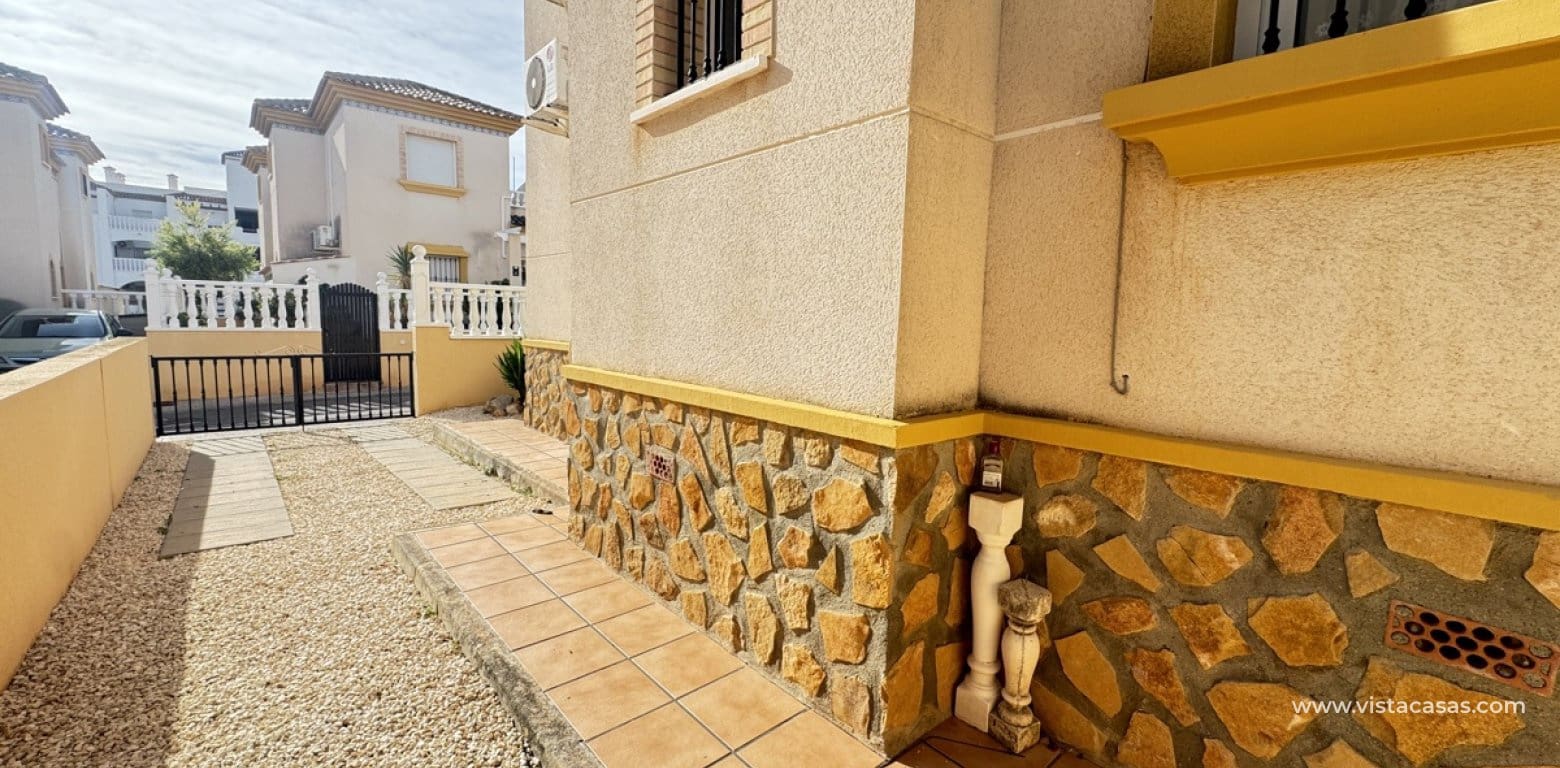 3 bedroom Townhouse for sale in Villamartin - € 199,995 (Ref: 9343623)