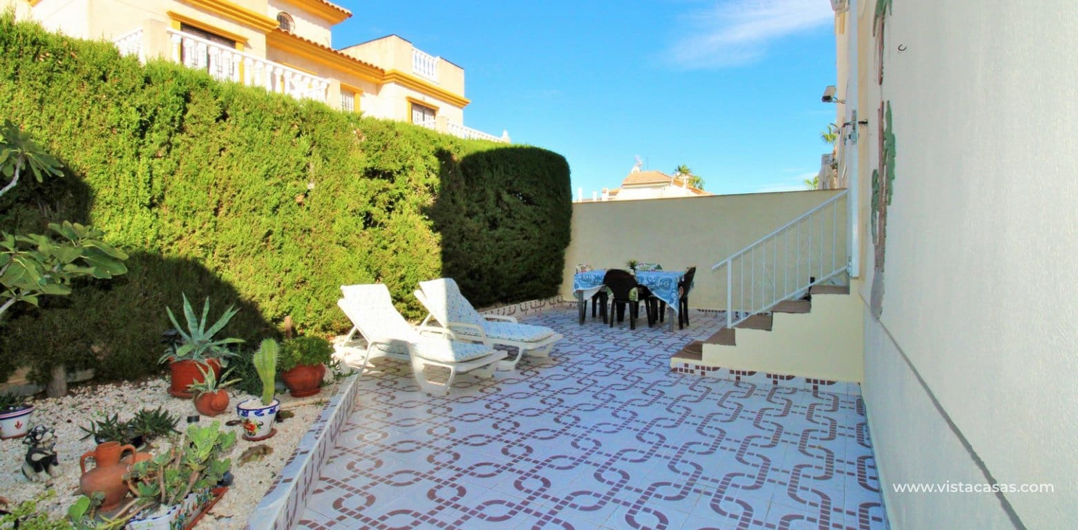 2 sovrum Lägenhet till salu i Playa Flamenca med pool - 199 000 € (Ref: 9346594)