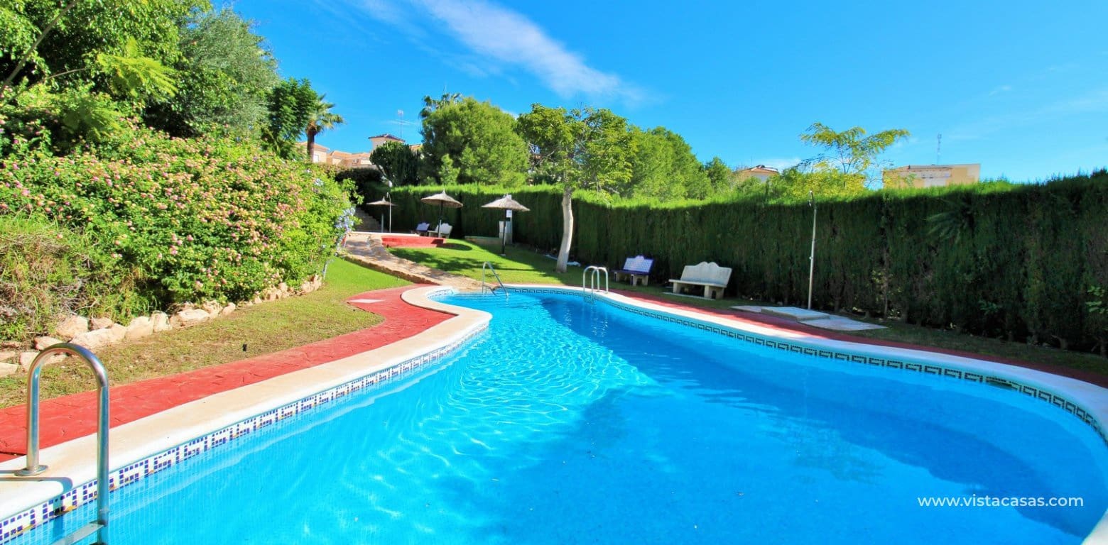 2 sovrum Lägenhet till salu i Playa Flamenca med pool - 199 000 € (Ref: 9346594)