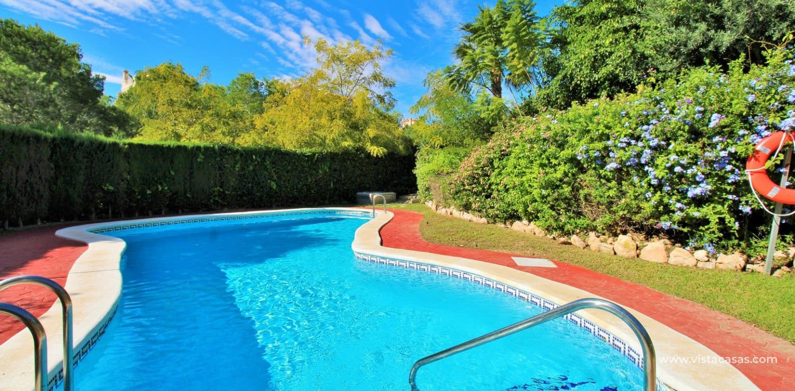 2 sovrum Lägenhet till salu i Playa Flamenca med pool - 199 000 € (Ref: 9346594)