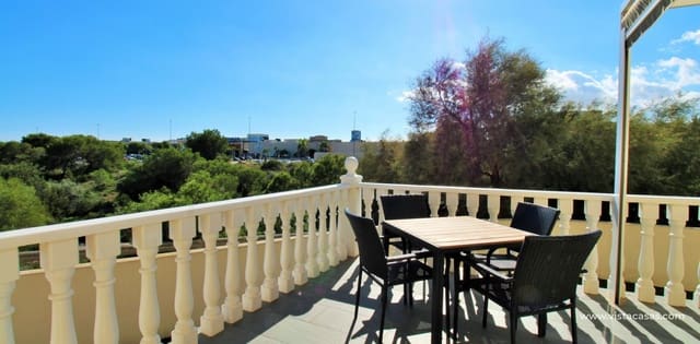 Chalet de 4 habitaciones en Playa Flamenca, Orihuela en venta con piscina - 379.000 € (Ref: 9353024)