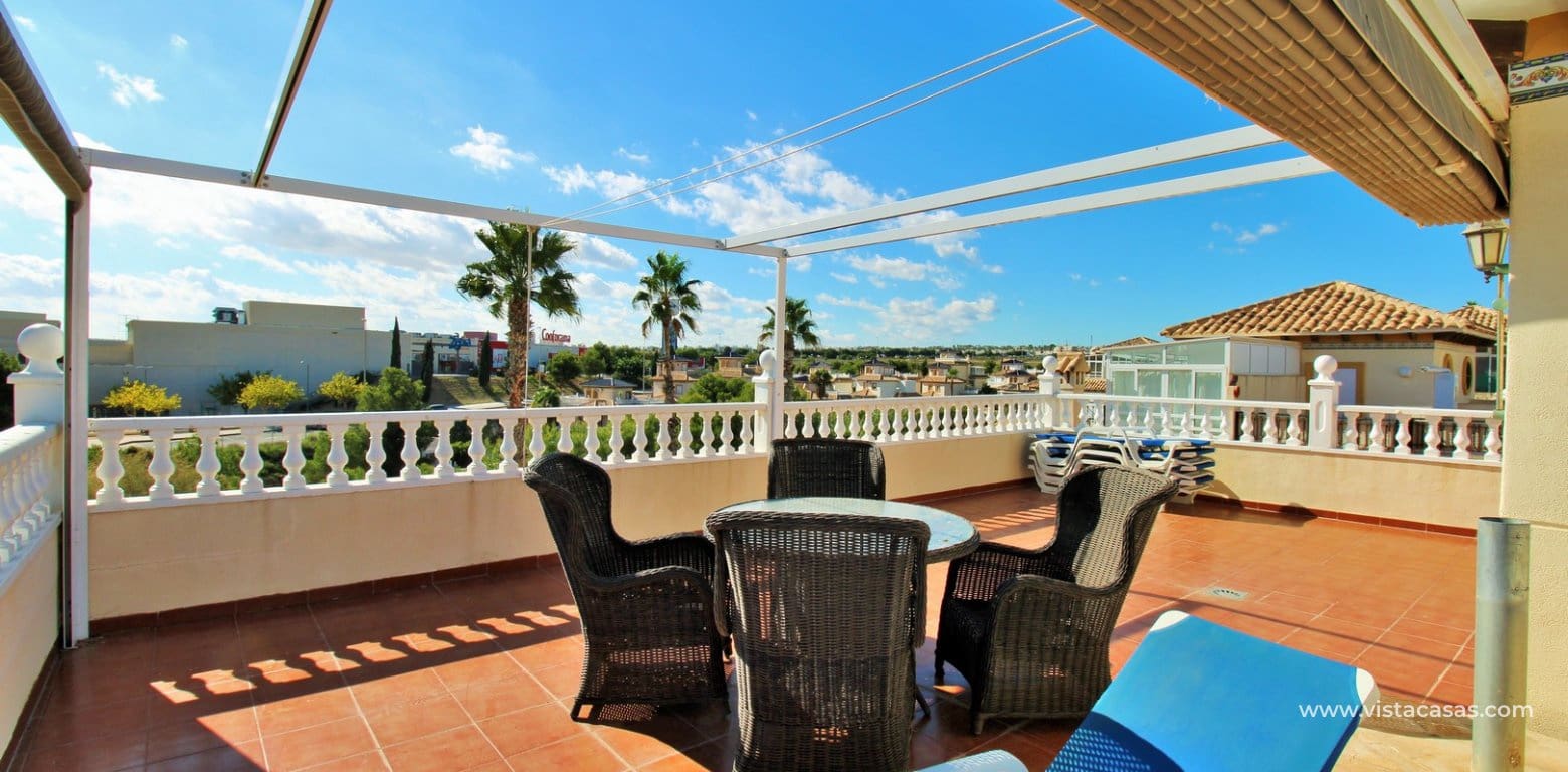 Chalet de 4 habitaciones en Playa Flamenca en venta con piscina - 379.000 € (Ref: 9353024)