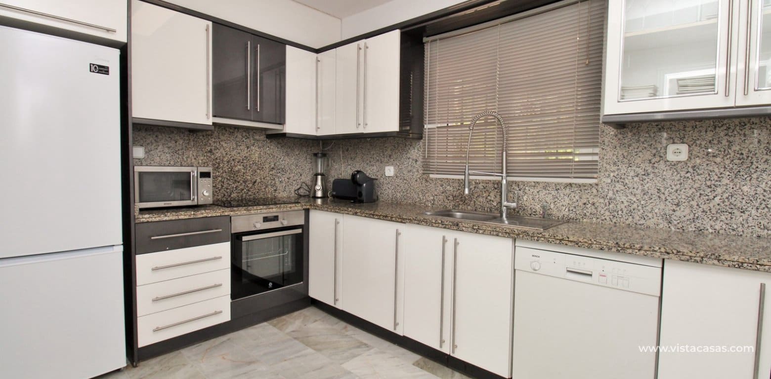 Chalet de 3 habitaciones en Las Ramblas Golf en venta con piscina - 499.000 € (Ref: 9363025)