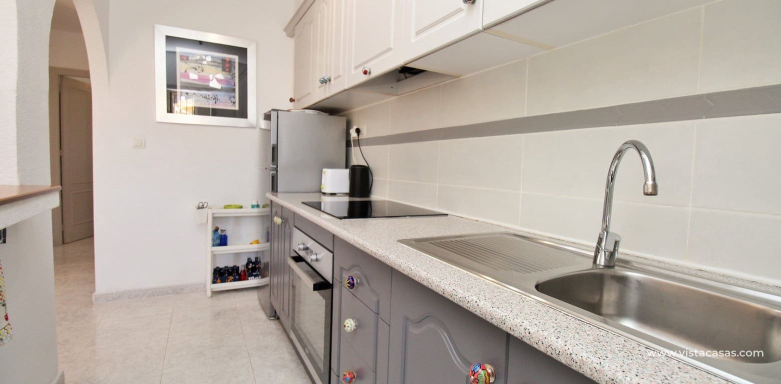 2 soveværelse Lejlighed til salg i Villamartin med swimmingpool - € 144.995 (Ref: 9363338)