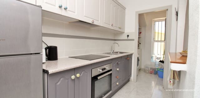 2 soveværelse Lejlighed til salg i Villamartin, Orihuela med swimmingpool - € 144.995 (Ref: 9363338)