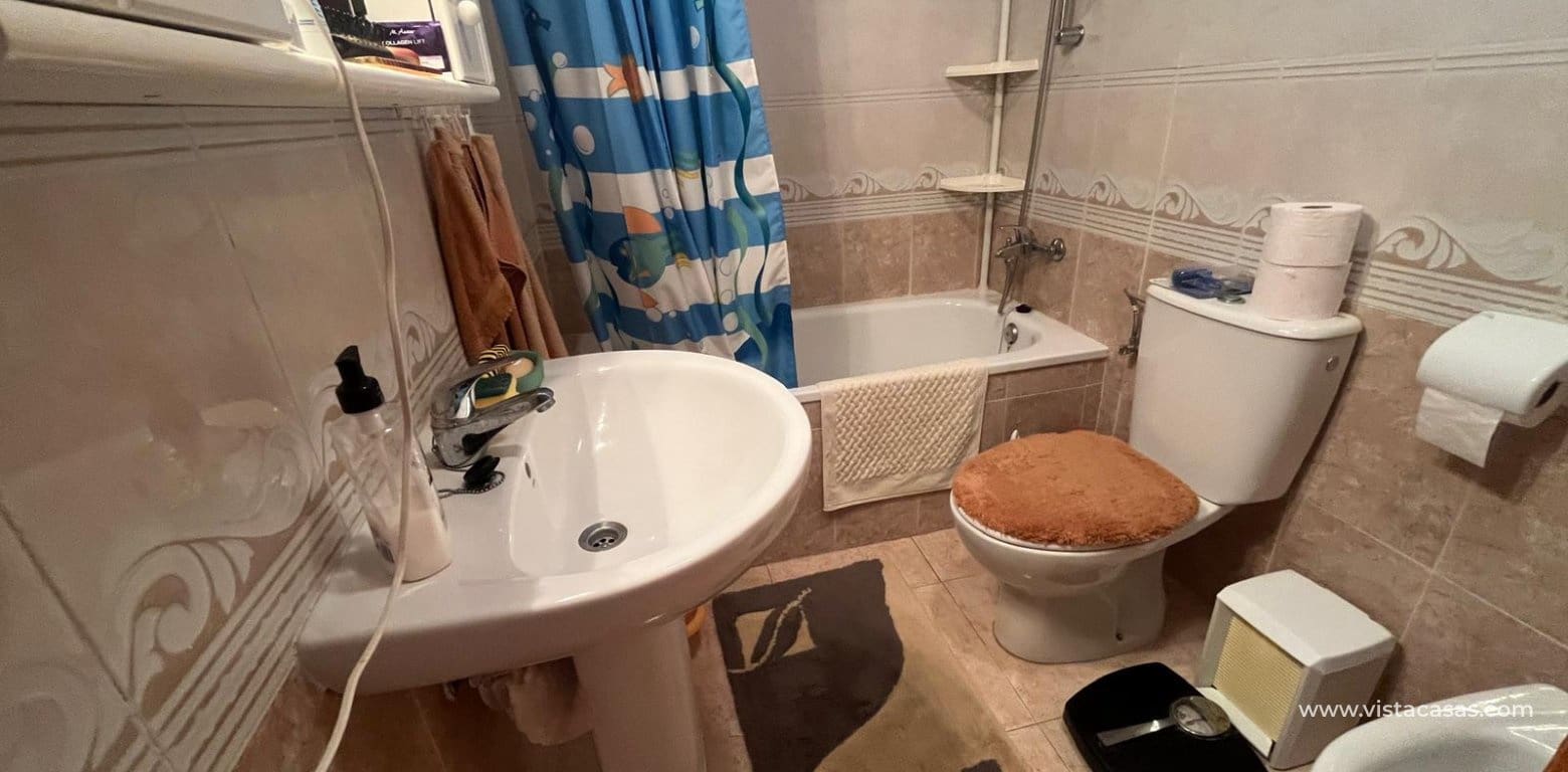 2 bedroom Townhouse for sale in Villamartin - € 144,900 (Ref: 9372176)