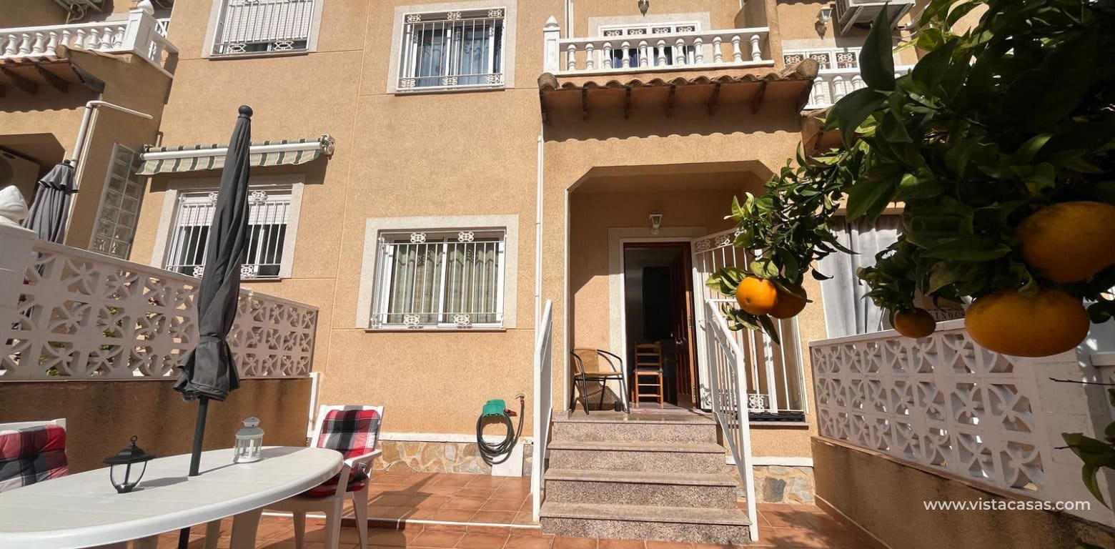 2 bedroom Townhouse for sale in Villamartin - € 144,900 (Ref: 9372176)