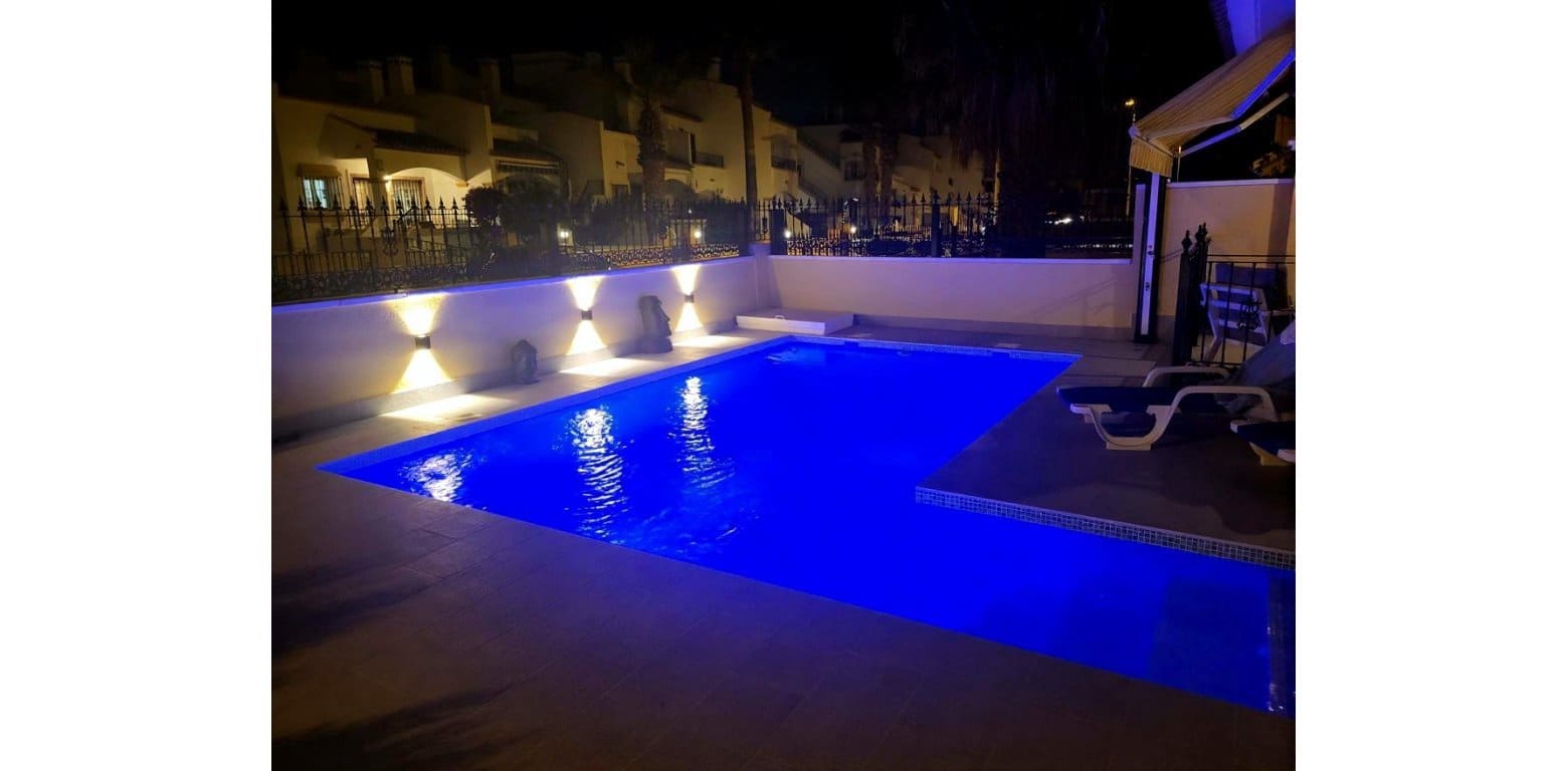 3 bedroom Villa for sale in Villamartin with pool - € 375,000 (Ref: 9373991)