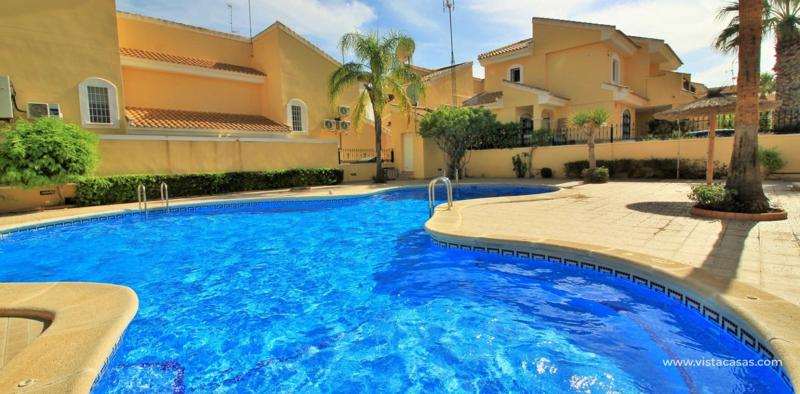 3 bedroom Villa for sale in Villamartin with pool - € 375,000 (Ref: 9373991)