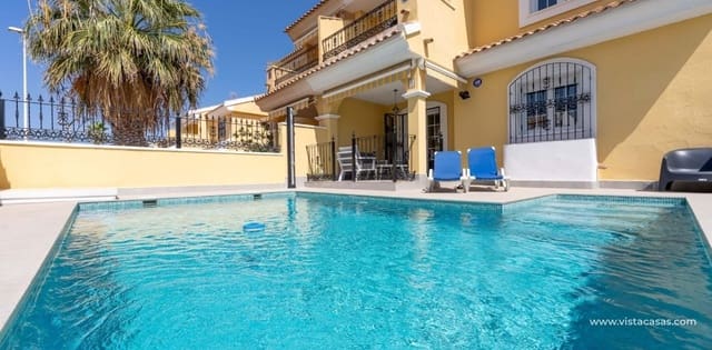 3 bedroom Villa for sale in Villamartin, Orihuela with pool - € 375,000 (Ref: 9373991)