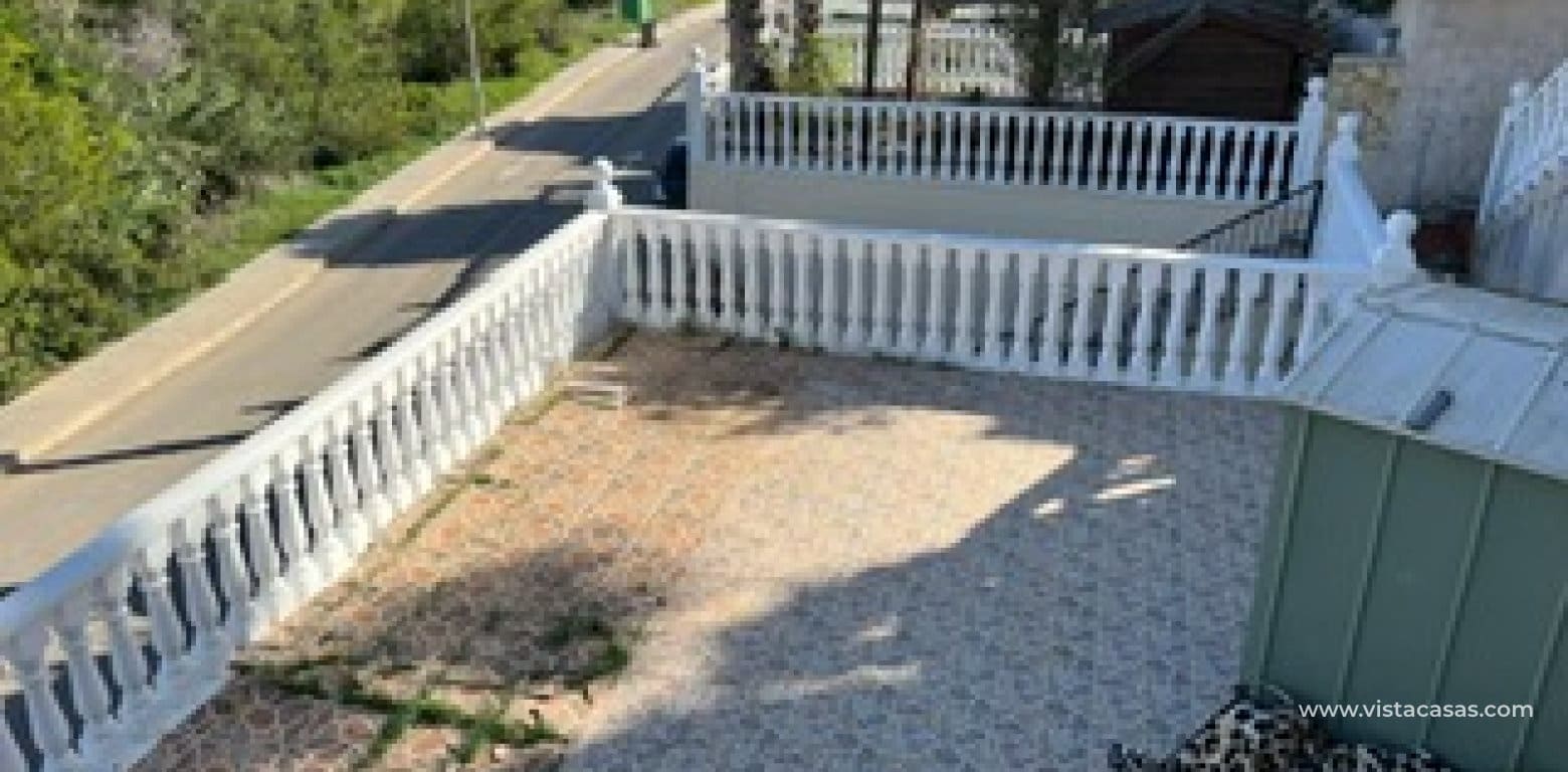 Chalet de 3 habitaciones en Playa Flamenca en venta - 385.000 € (Ref: 9377971)