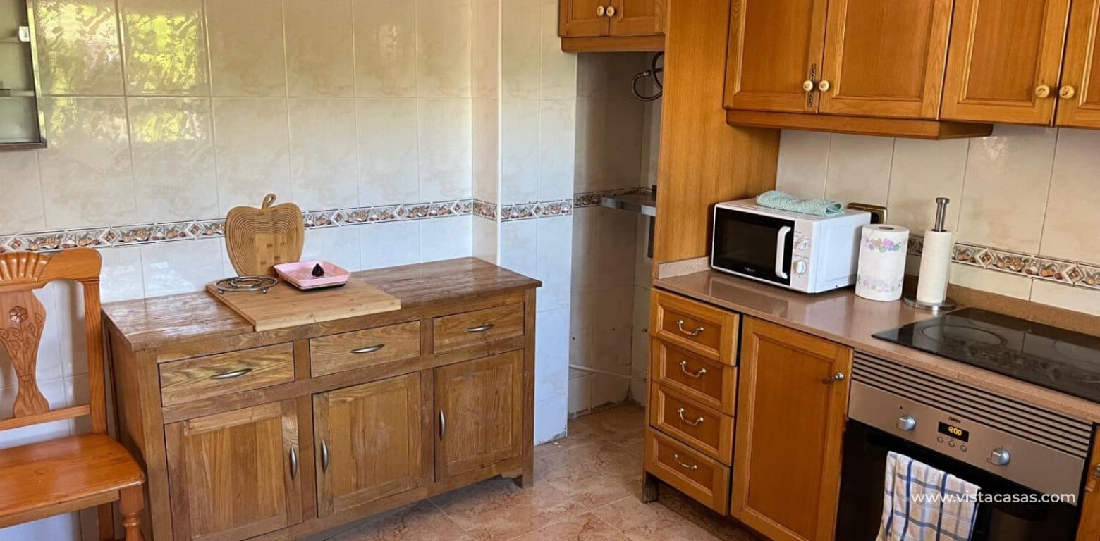 Chalet de 3 habitaciones en Playa Flamenca en venta - 385.000 € (Ref: 9377971)