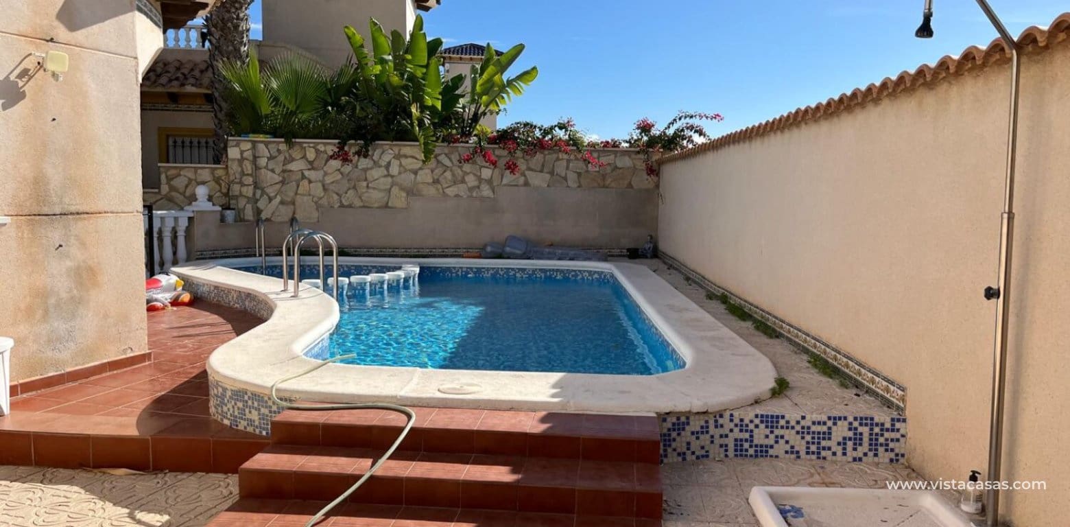 Chalet de 3 habitaciones en Playa Flamenca en venta - 385.000 € (Ref: 9377971)