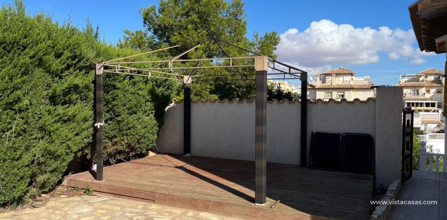 Chalet de 3 habitaciones en Playa Flamenca en venta - 385.000 € (Ref: 9377971)