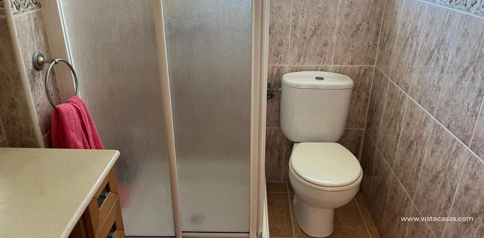 Chalet de 3 habitaciones en Playa Flamenca en venta - 385.000 € (Ref: 9377971)