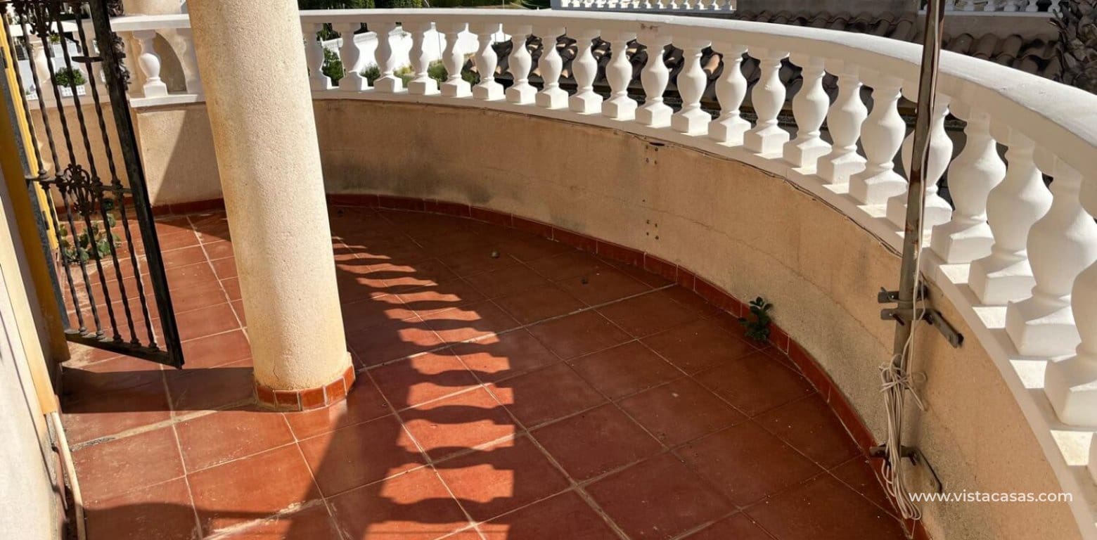 Chalet de 3 habitaciones en Playa Flamenca en venta - 385.000 € (Ref: 9377971)