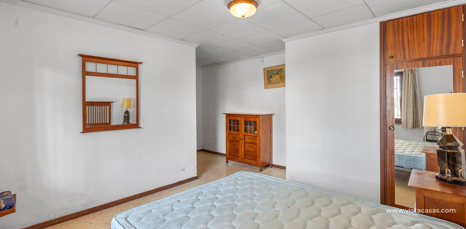 5 soverom Villa til salgs i Villamartin - € 670 000 (Ref: 9379458)