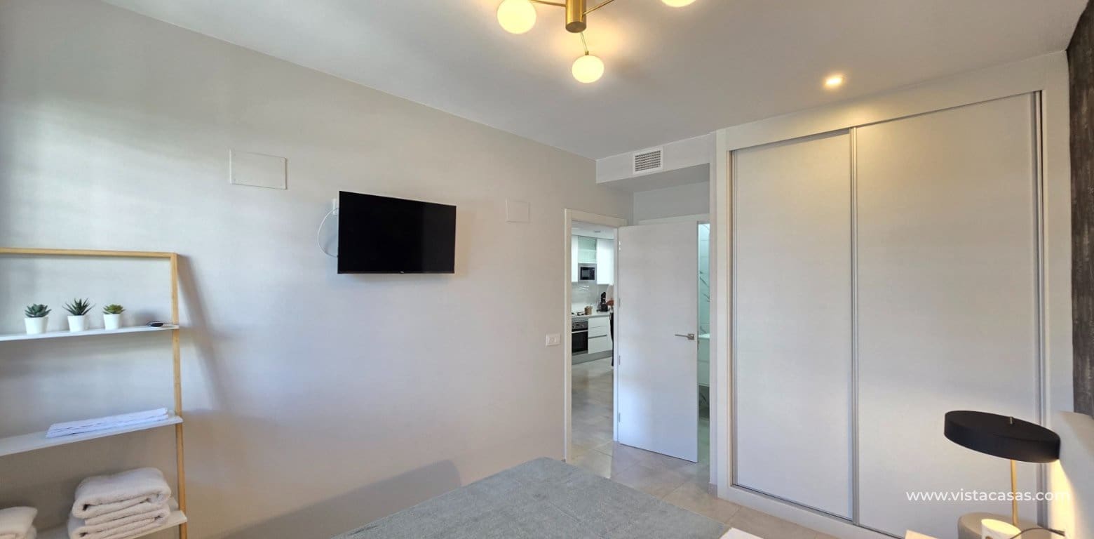 2 quarto Apartamento para venda em Villamartin - 285 000 € (Ref: 9383221)