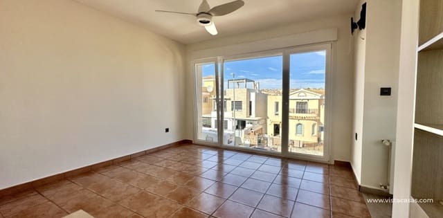 4 quarto Moradia para venda em Villamartin, Orihuela - 285 000 € (Ref: 9385974)