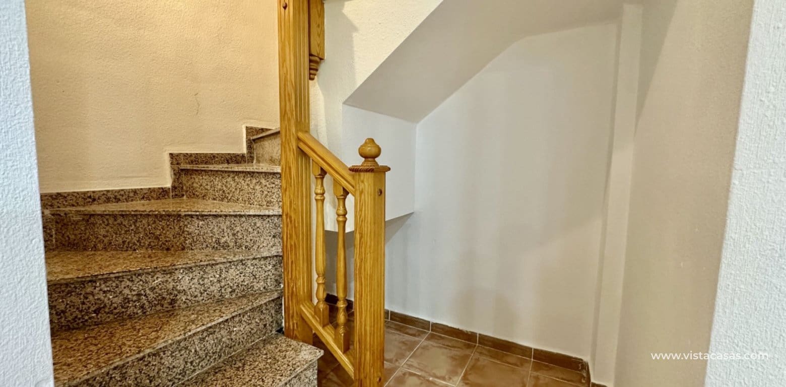 4 Zimmer Villa zu verkaufen in Villamartin - 285.000 € (Ref: 9385974)