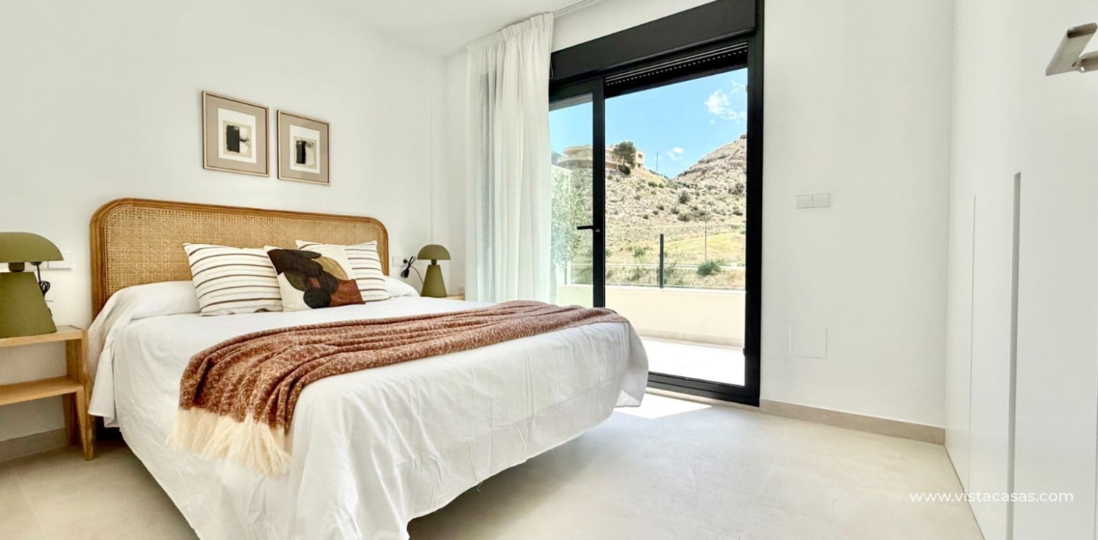 3 soveværelse Byhus til salg i Cox - € 255.000 (Ref: 9385981)