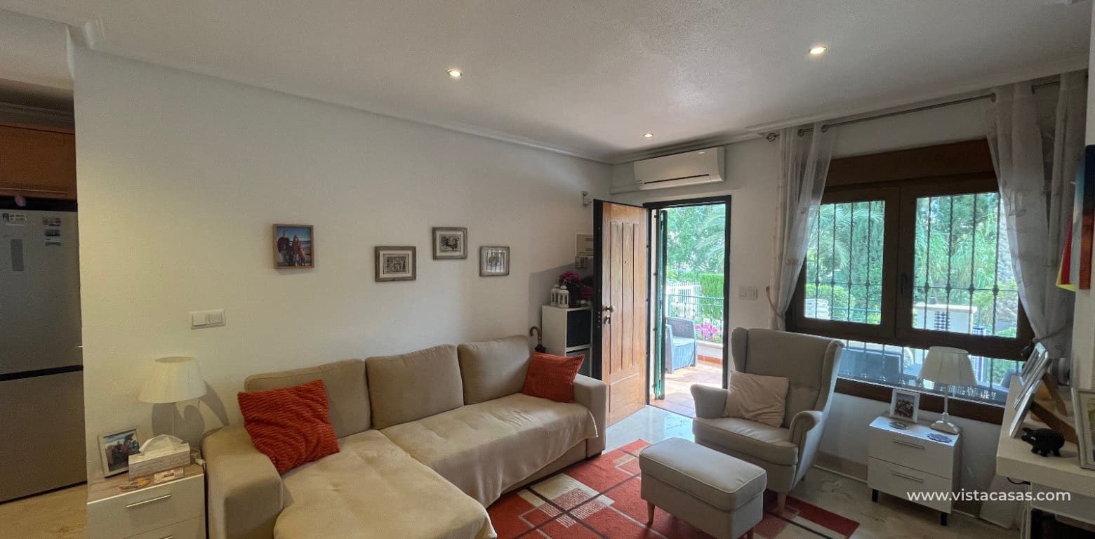 2 slaapkamer Appartement te koop in Villamartin - € 199.995 (Ref: 9394043)