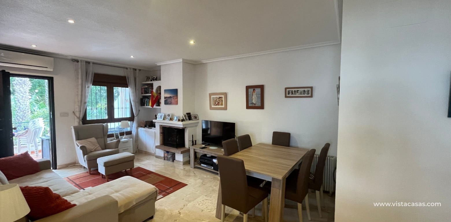 2 slaapkamer Appartement te koop in Villamartin - € 199.995 (Ref: 9394043)