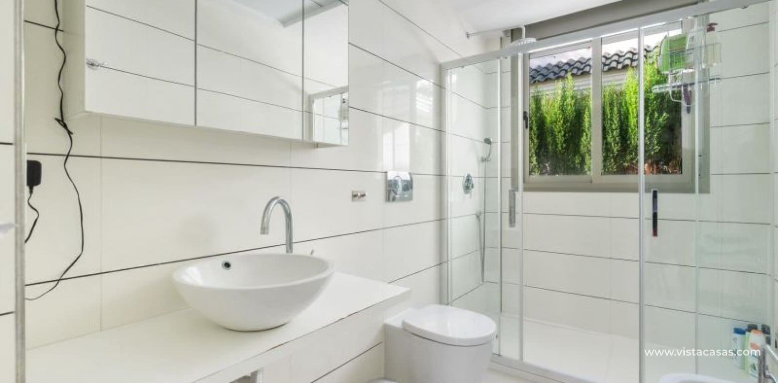 Chalet de 3 habitaciones en Ciudad Quesada en venta - 495.000 € (Ref: 9398779)