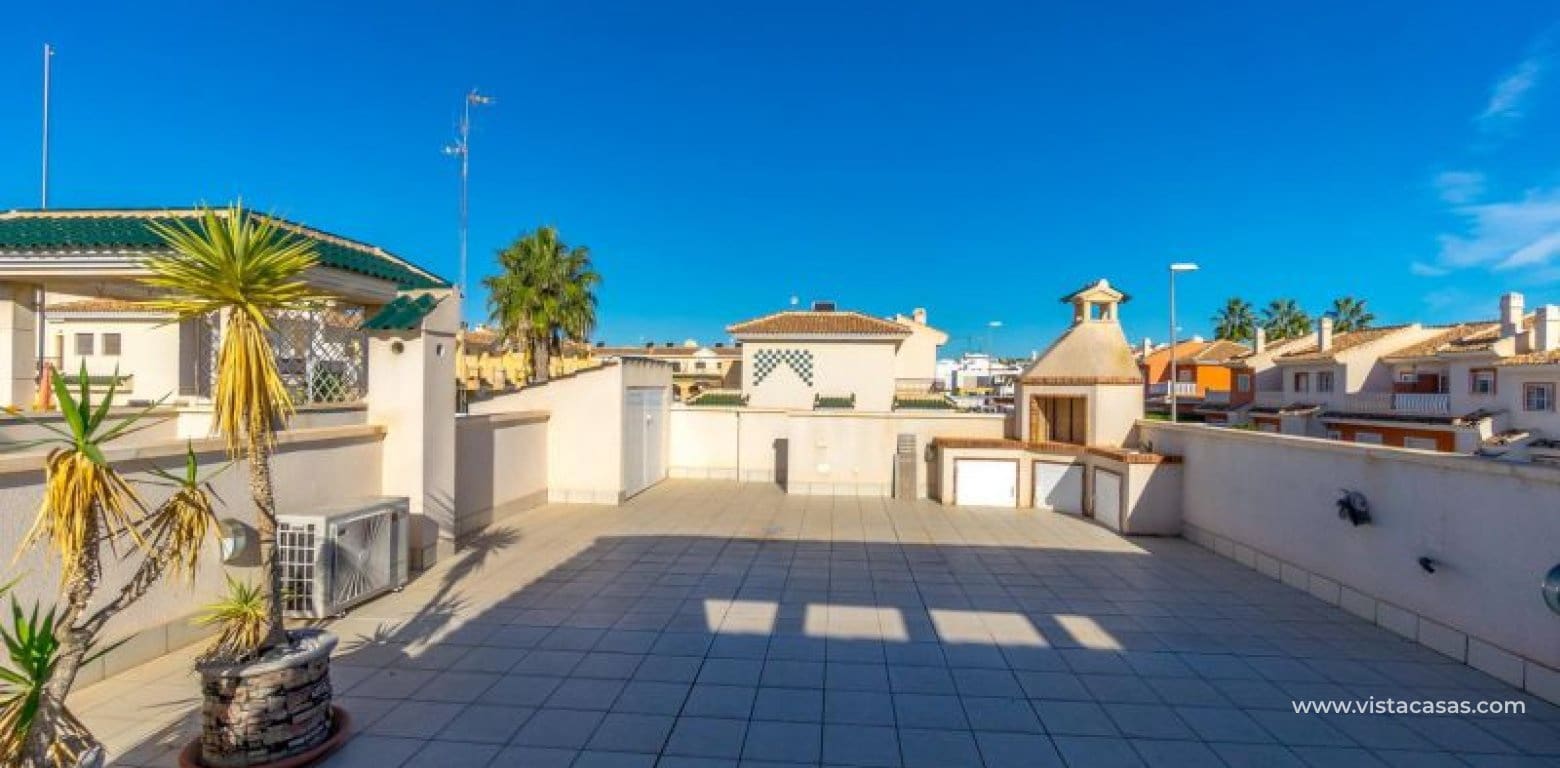 Chalet de 3 habitaciones en Ciudad Quesada en venta - 495.000 € (Ref: 9398779)