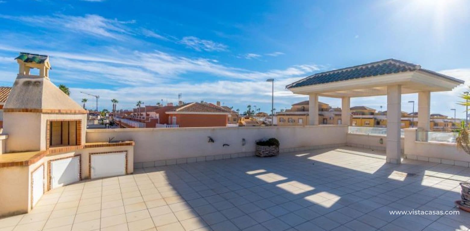 Chalet de 3 habitaciones en Ciudad Quesada en venta - 495.000 € (Ref: 9398779)