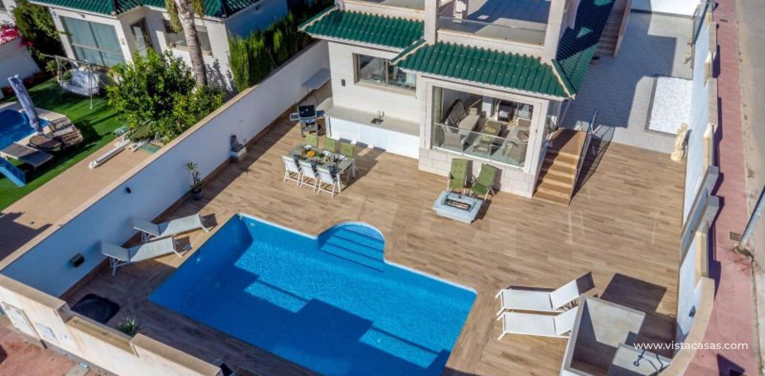 Chalet de 3 habitaciones en Ciudad Quesada en venta - 495.000 € (Ref: 9398779)