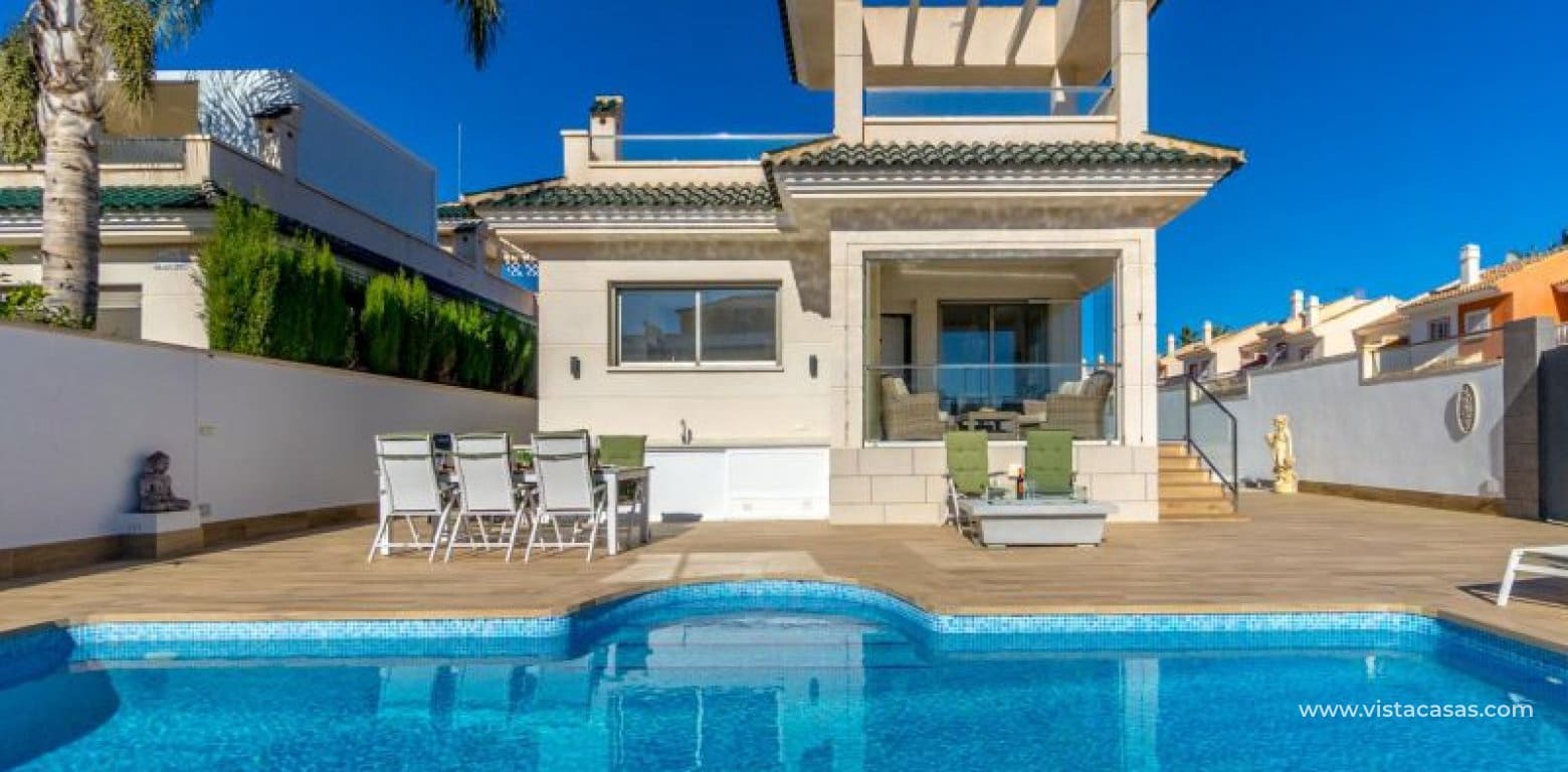 Chalet de 3 habitaciones en Ciudad Quesada en venta - 495.000 € (Ref: 9398779)