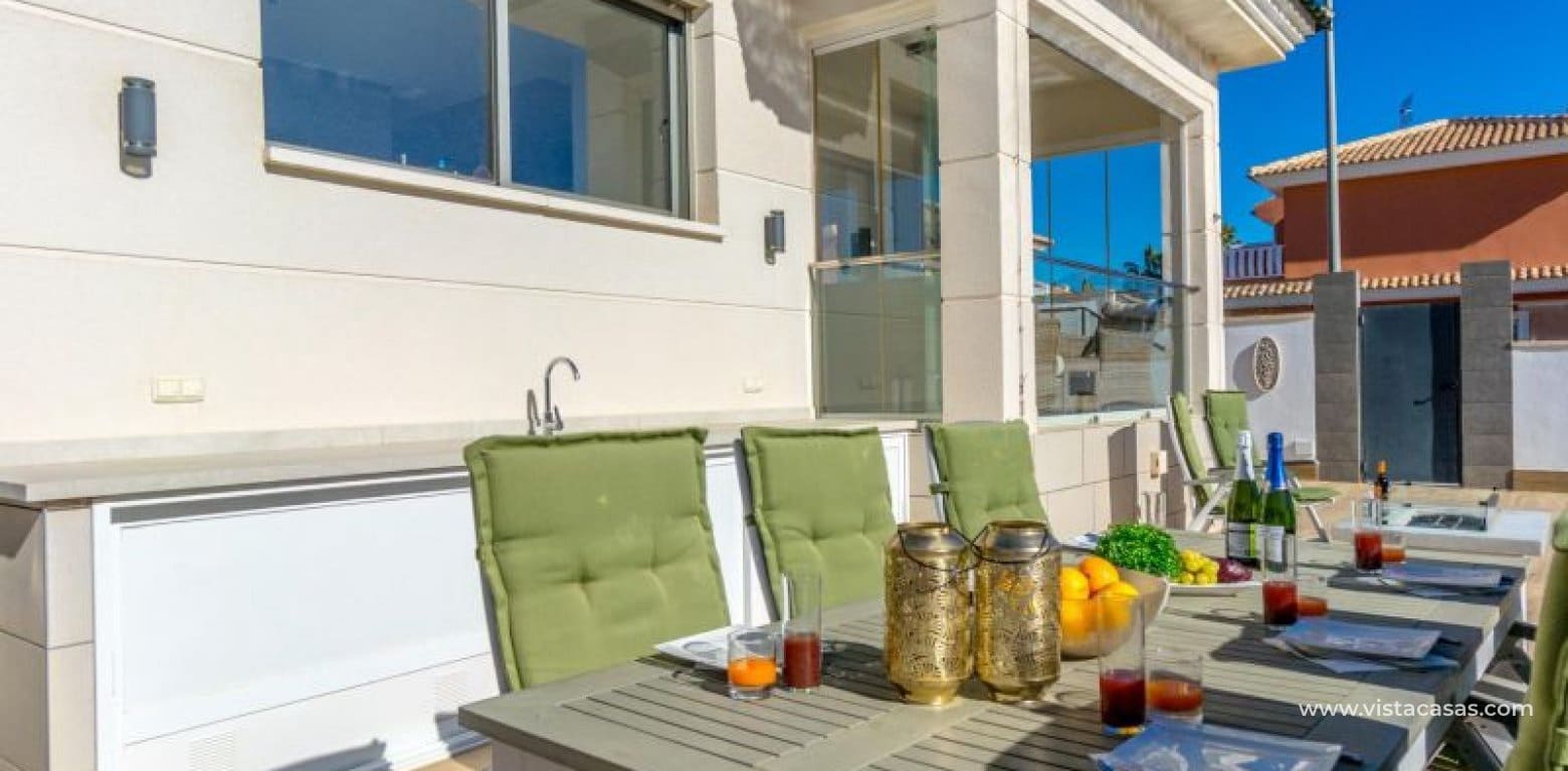 Chalet de 3 habitaciones en Ciudad Quesada en venta - 495.000 € (Ref: 9398779)