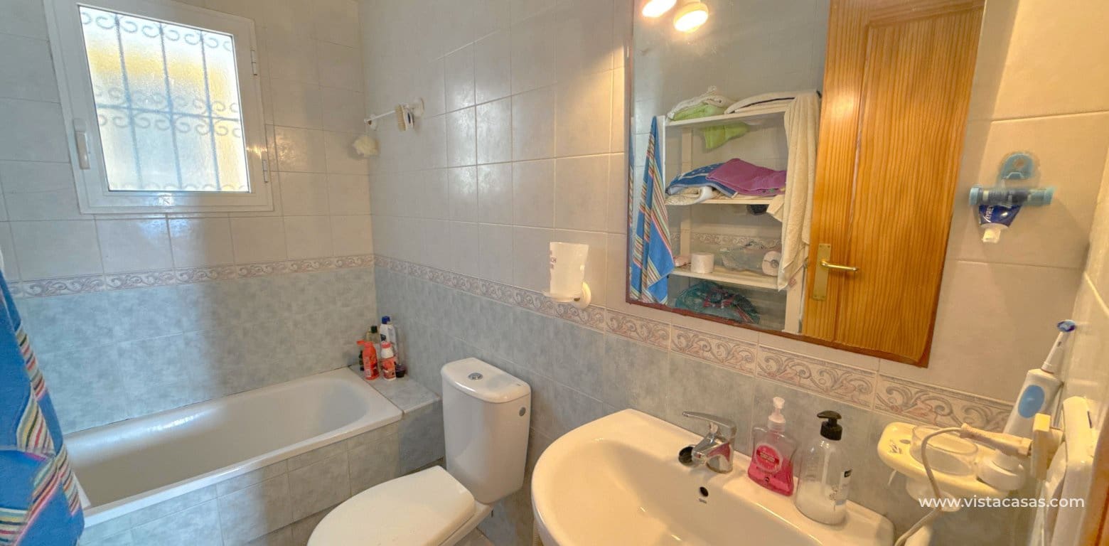 2 bedroom Apartment for sale in La Zenia - € 169,950 (Ref: 9398780)