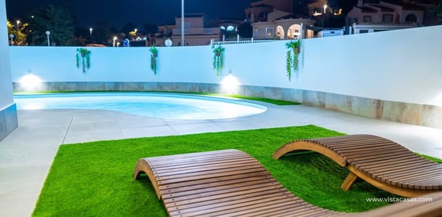 3 Zimmer Villa zu verkaufen in Ciudad Quesada, Rojales - 449.500 € (Ref: 9398781)