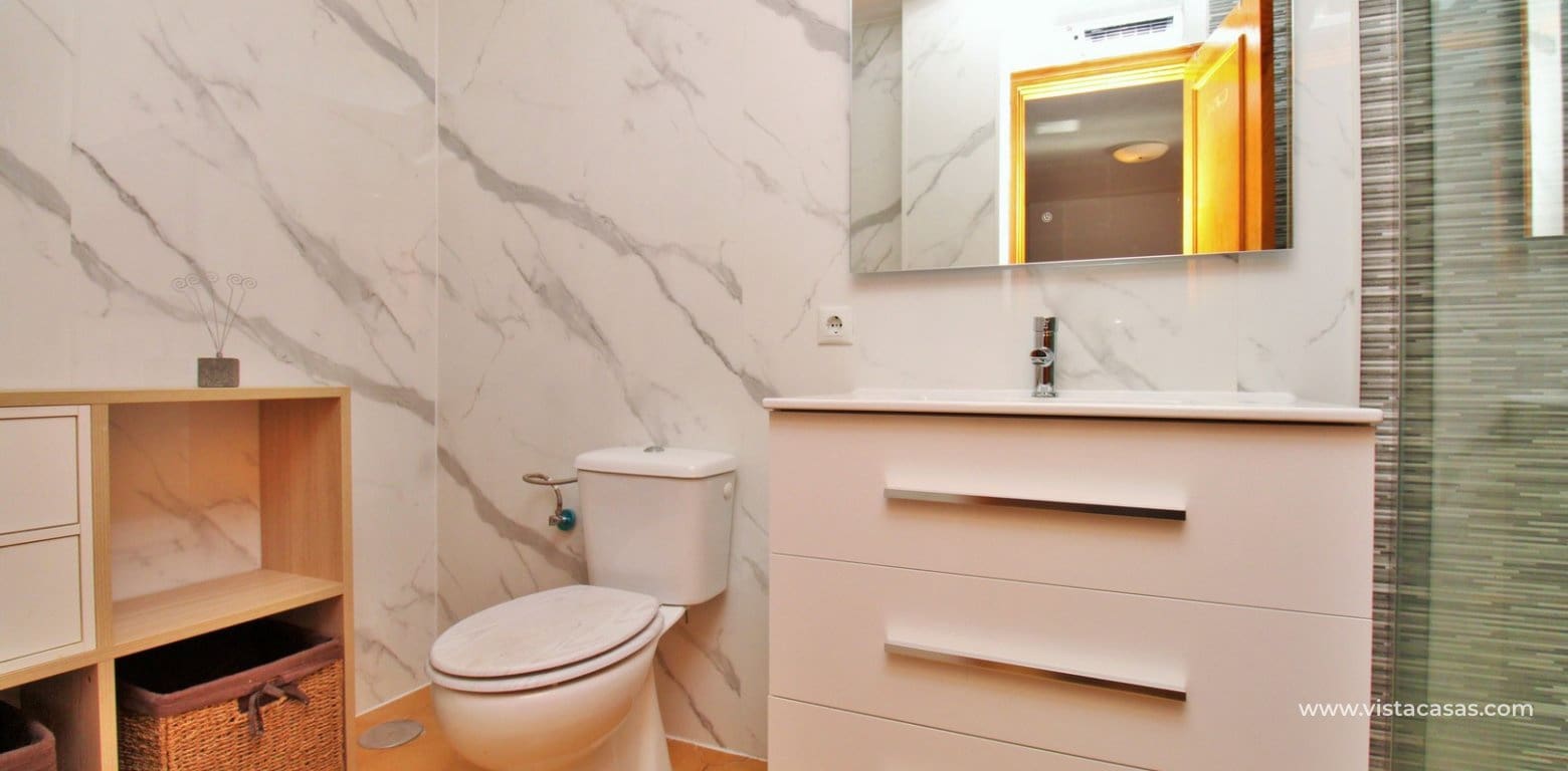 2 chambre Appartement à vendre à Villamartin avec piscine - 169 000 € (Ref: 9401775)