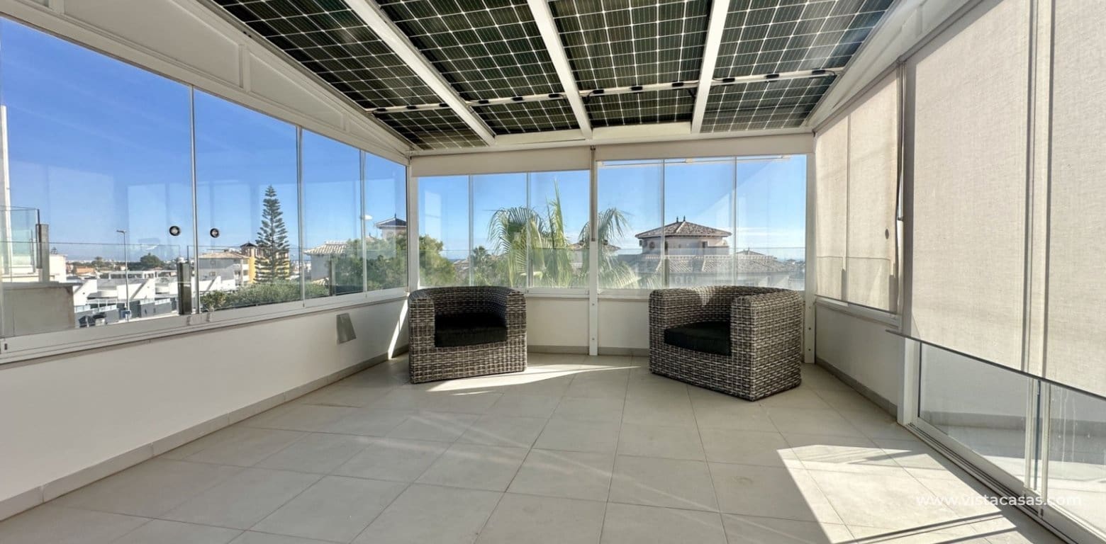 3 bedroom Villa for sale in Cabo Roig - € 389,000 (Ref: 9409393)