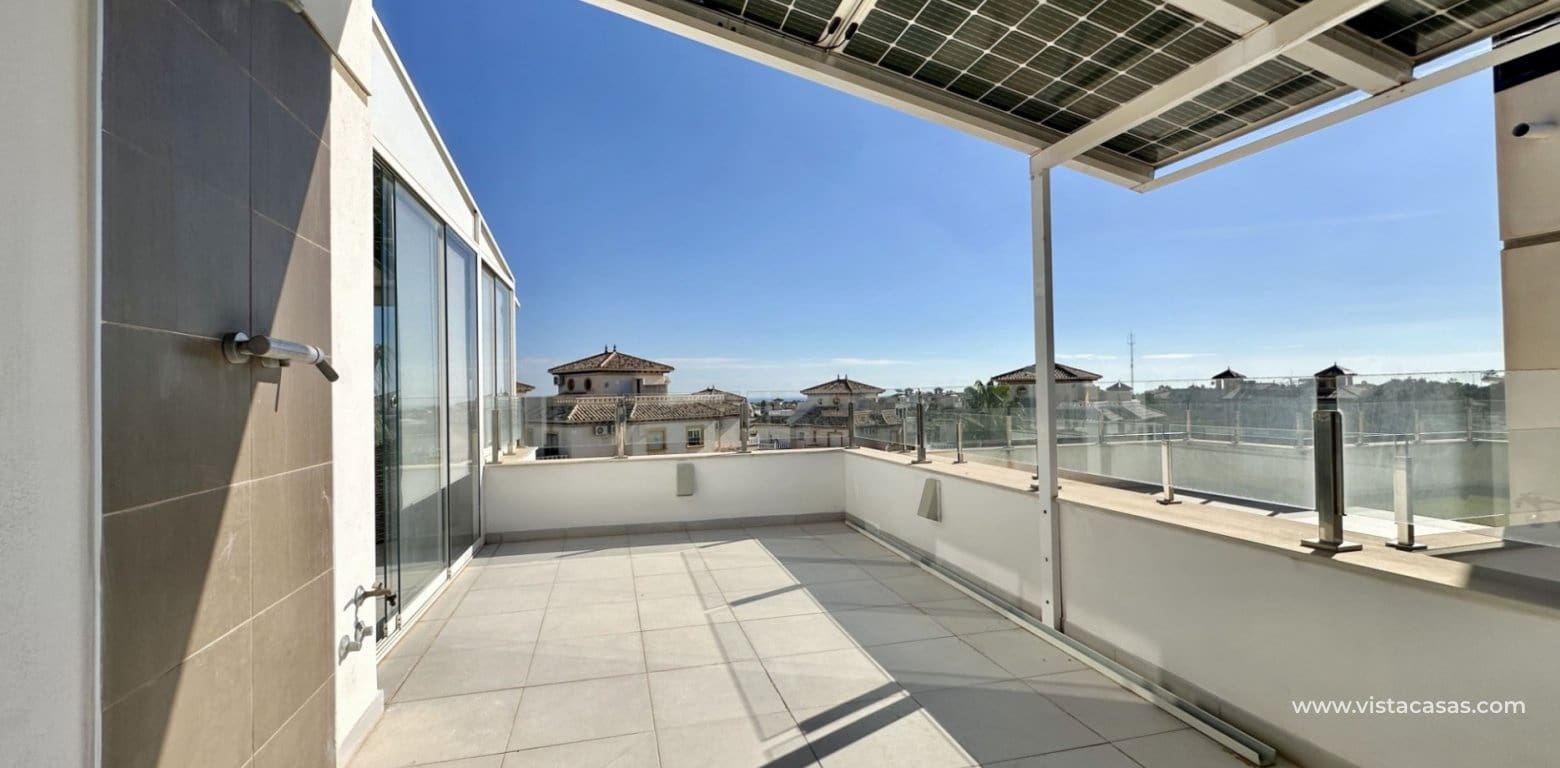 3 bedroom Villa for sale in Cabo Roig - € 389,000 (Ref: 9409393)