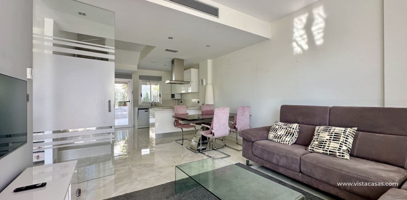 3 bedroom Villa for sale in Cabo Roig - € 389,000 (Ref: 9409393)