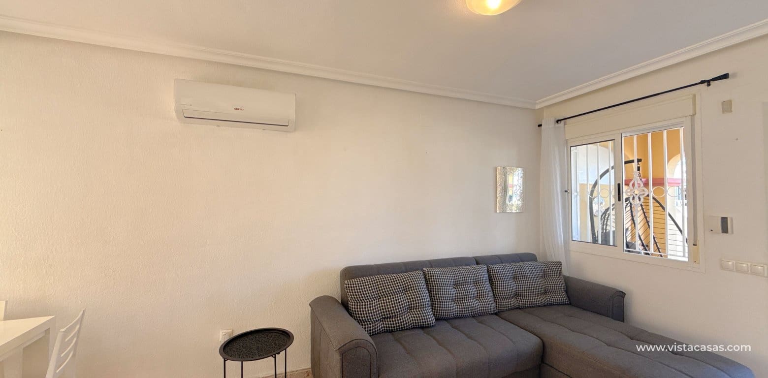 2 soveværelse Byhus til salg i La Zenia - € 209.950 (Ref: 9409395)