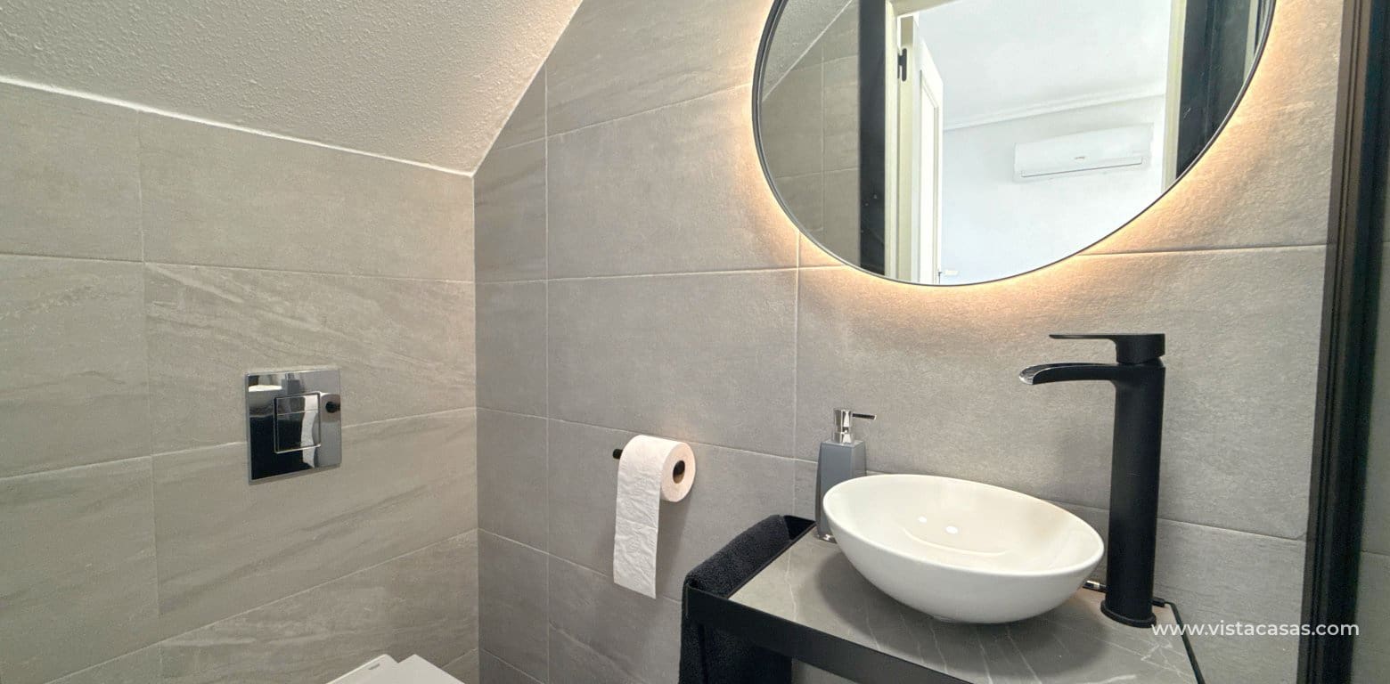 2 soveværelse Byhus til salg i La Zenia - € 209.950 (Ref: 9409395)