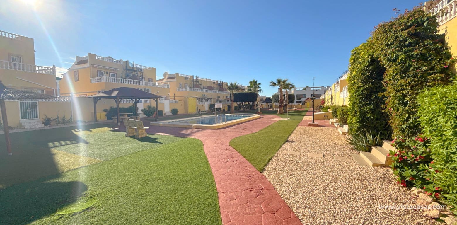 2 soveværelse Byhus til salg i La Zenia - € 209.950 (Ref: 9409395)