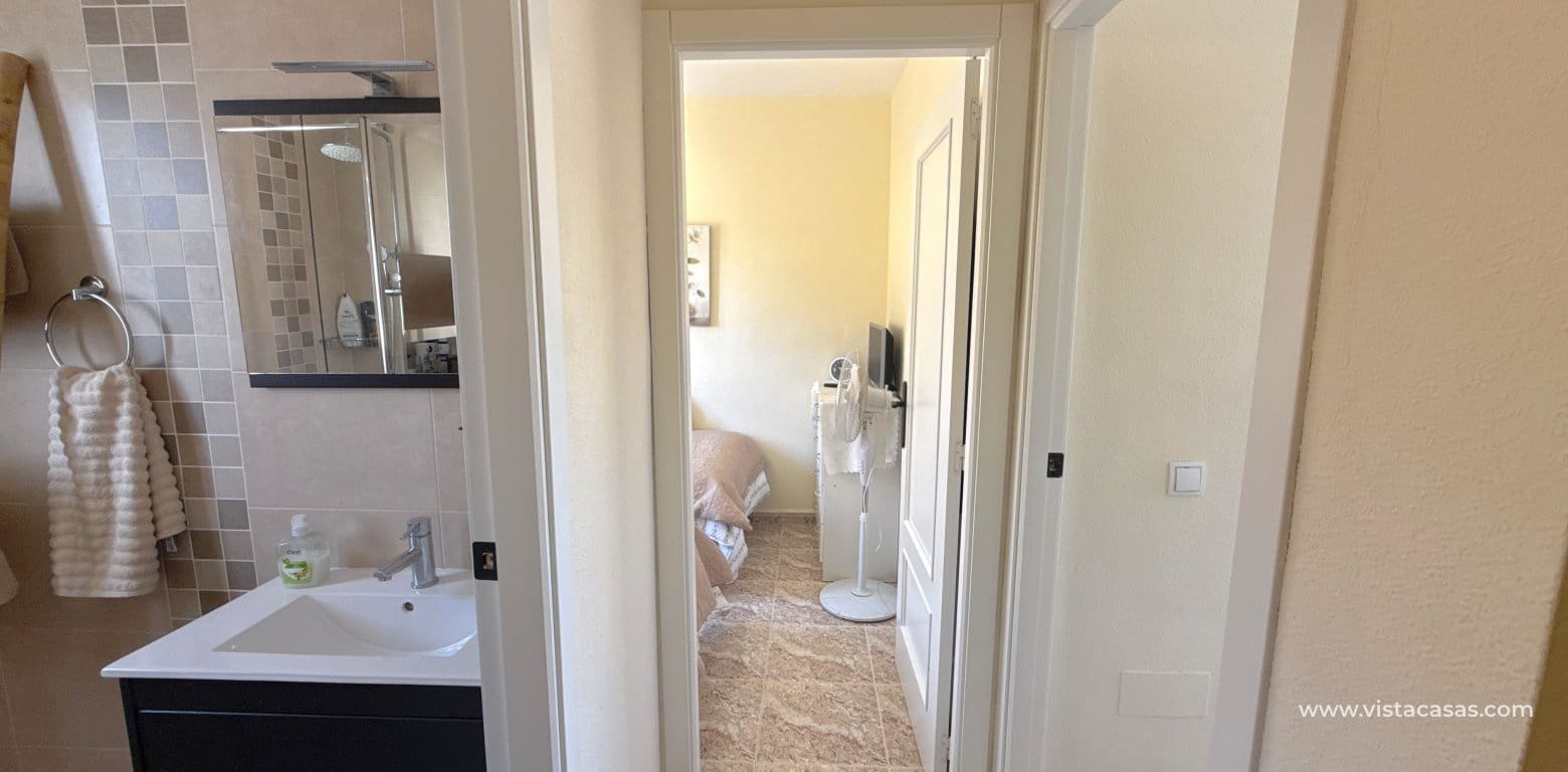 2 soveværelse Byhus til salg i La Zenia - € 209.950 (Ref: 9409395)