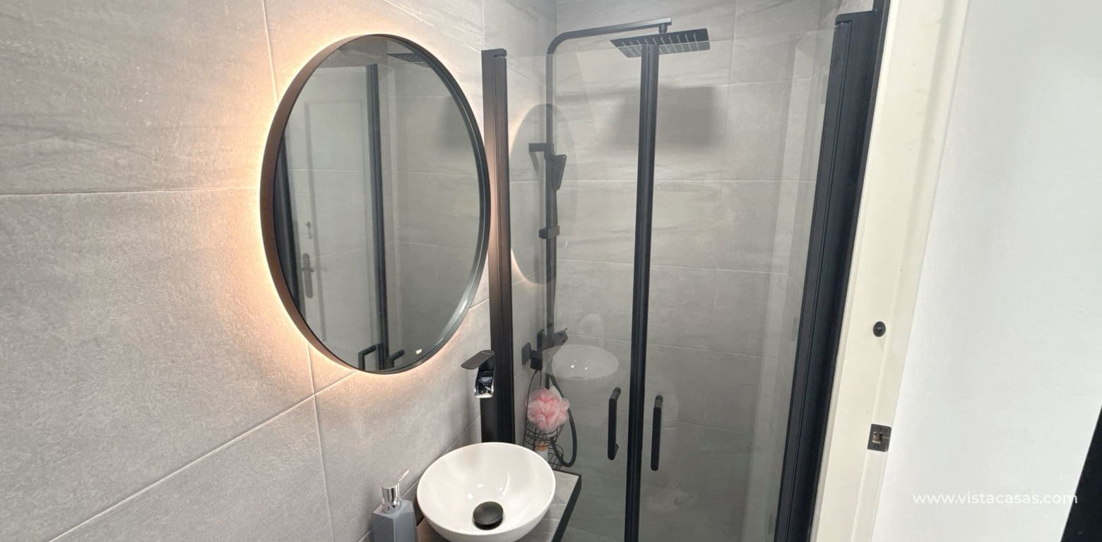 2 soveværelse Byhus til salg i La Zenia - € 209.950 (Ref: 9409395)